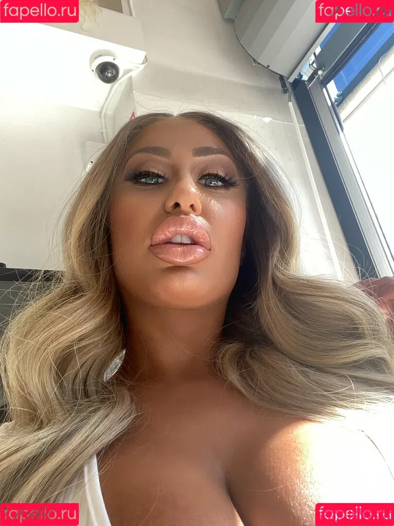 mssnewbooty Onlyfans Photo Gallery 