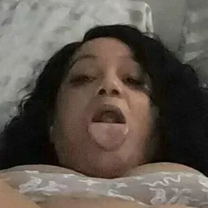 mzbuttafree Onlyfans Photo Gallery 