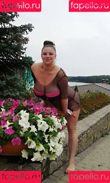 Nadin Shcherban Onlyfans Photo Gallery 