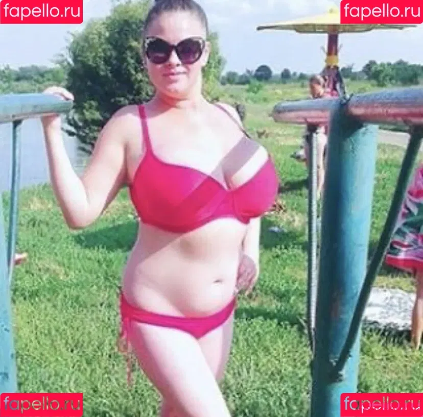 Nadin Shcherban Onlyfans Photo Gallery 