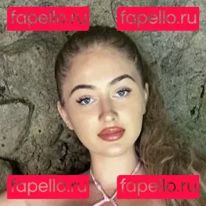 iLLi.y Onlyfans Photo Gallery 