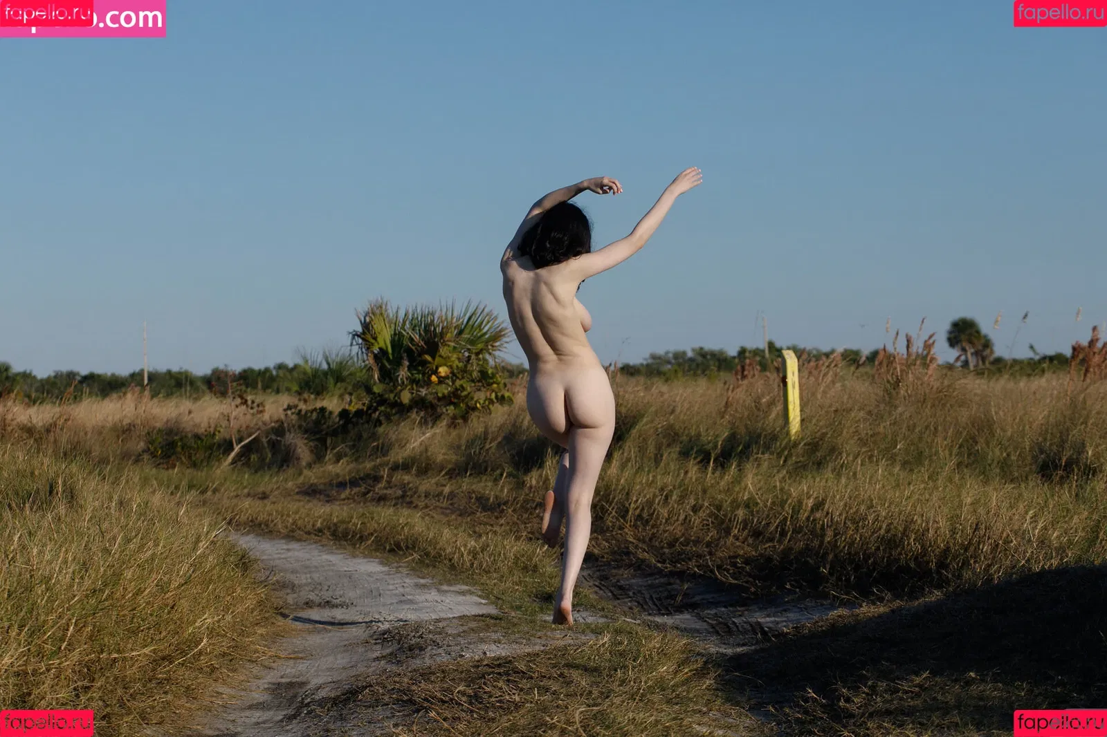 Giulia Wylde Onlyfans Photo Gallery 
