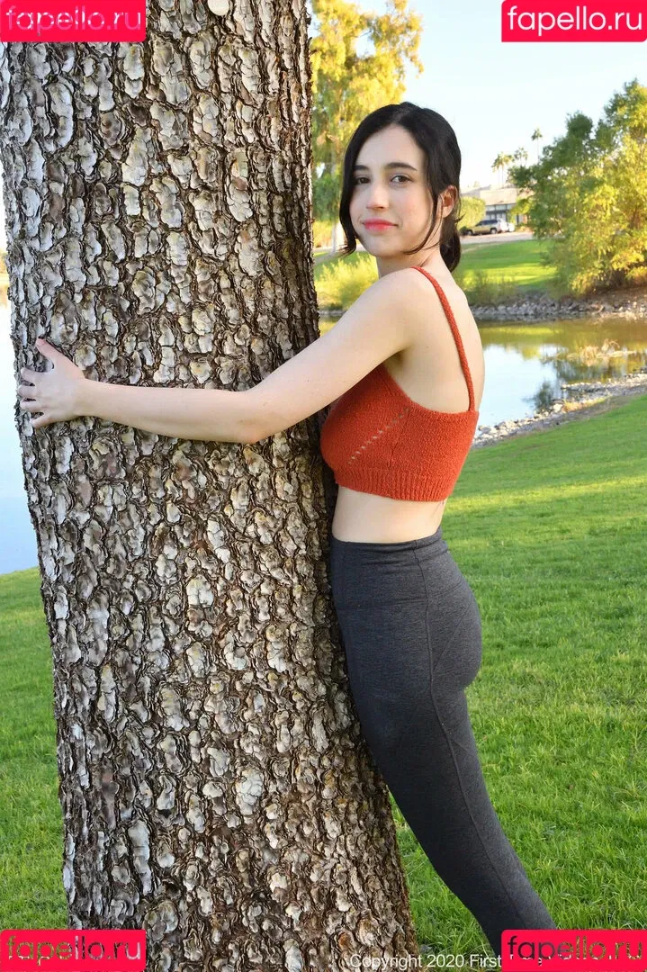 Giulia Wylde Onlyfans Photo Gallery 