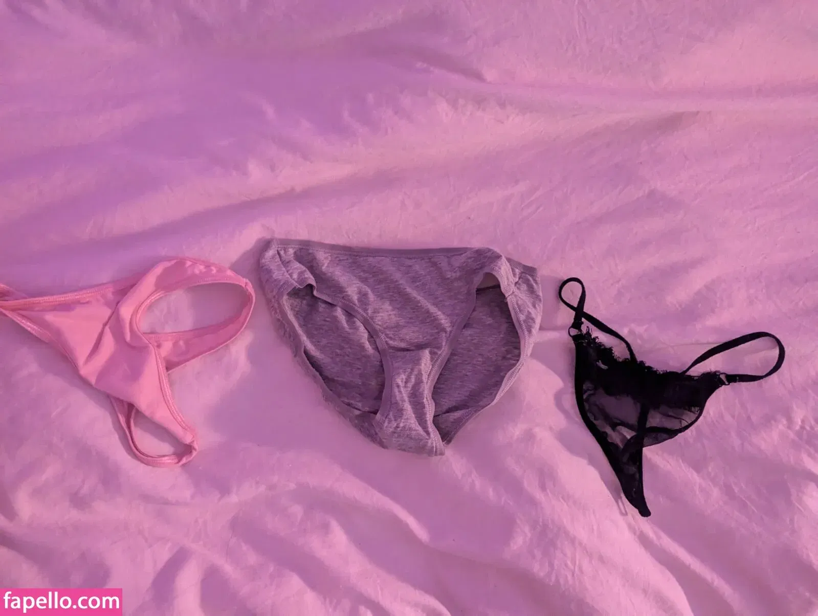 Giulia Wylde Onlyfans Photo Gallery 