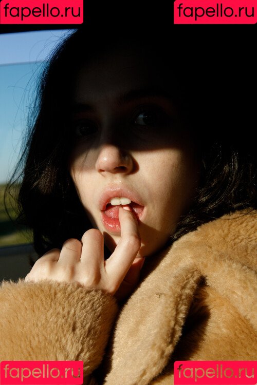 Giulia Wylde Onlyfans Photo Gallery 