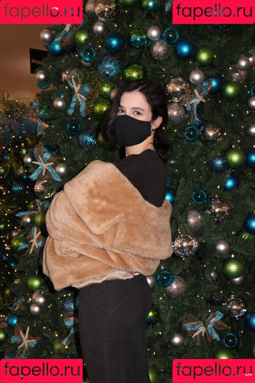 Giulia Wylde Onlyfans Photo Gallery 