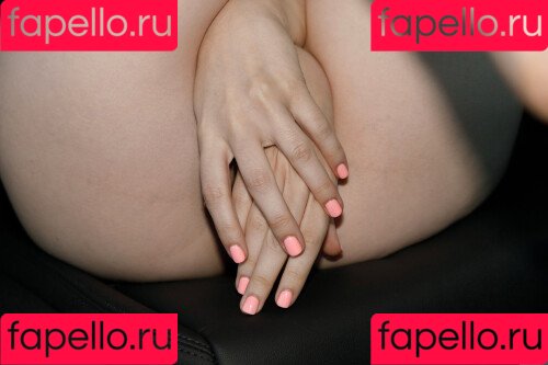 Giulia Wylde Onlyfans Photo Gallery 