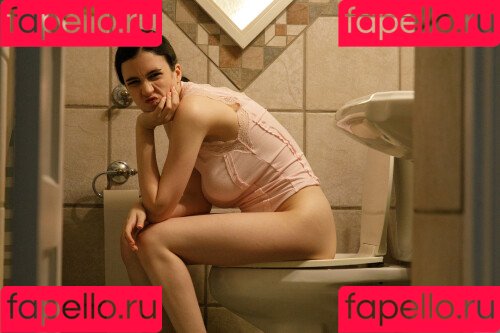 Giulia Wylde Onlyfans Photo Gallery 