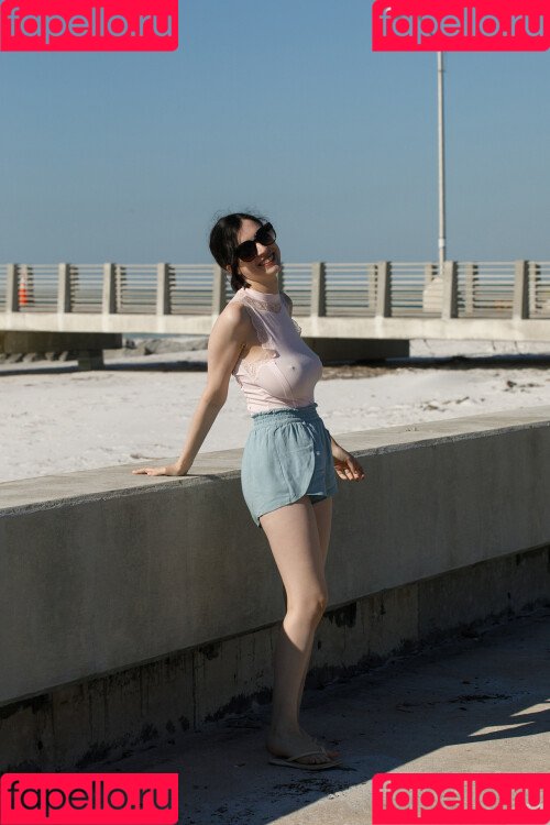 Giulia Wylde Onlyfans Photo Gallery 