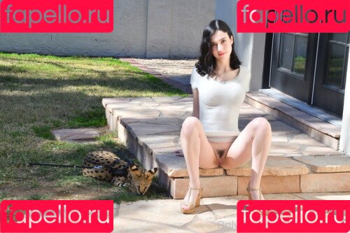 Giulia Wylde Onlyfans Photo Gallery 