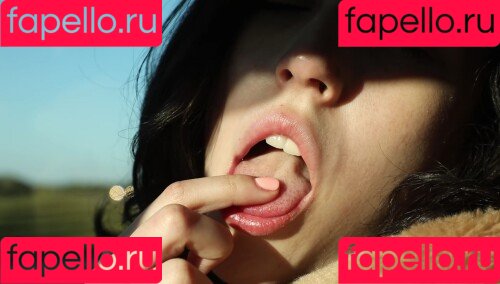 Giulia Wylde Onlyfans Photo Gallery 