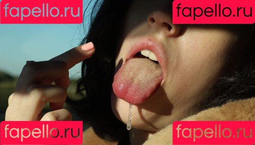 Giulia Wylde Onlyfans Photo Gallery 