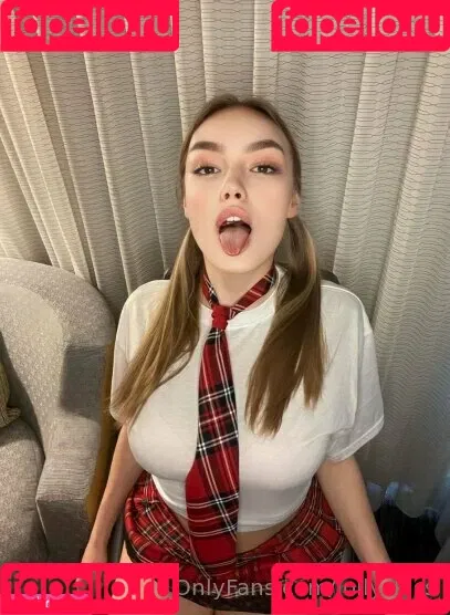lolly_kiss Onlyfans Photo Gallery 