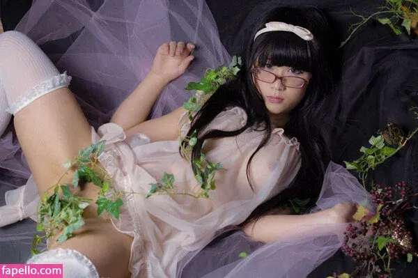 Eri Kitami Onlyfans Photo Gallery 