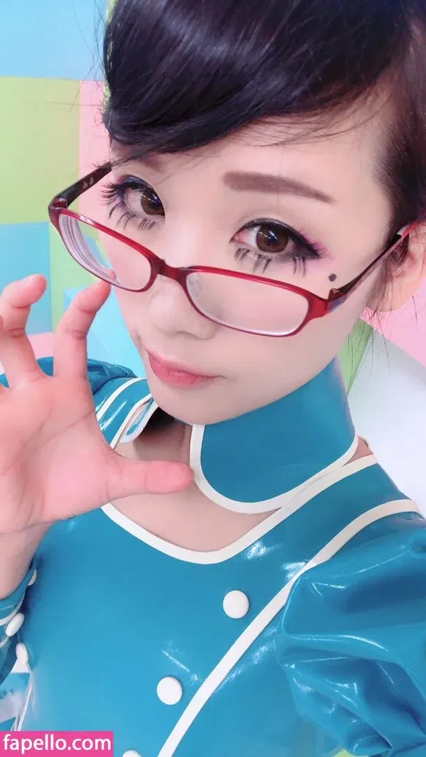 Eri Kitami Onlyfans Photo Gallery 