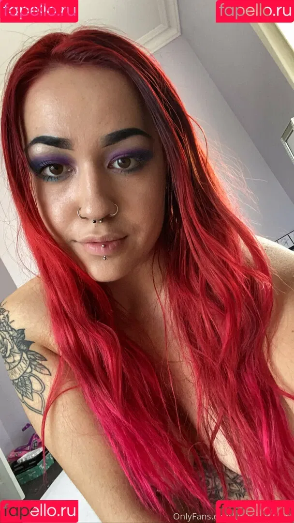 ariquxeen Onlyfans Photo Gallery 
