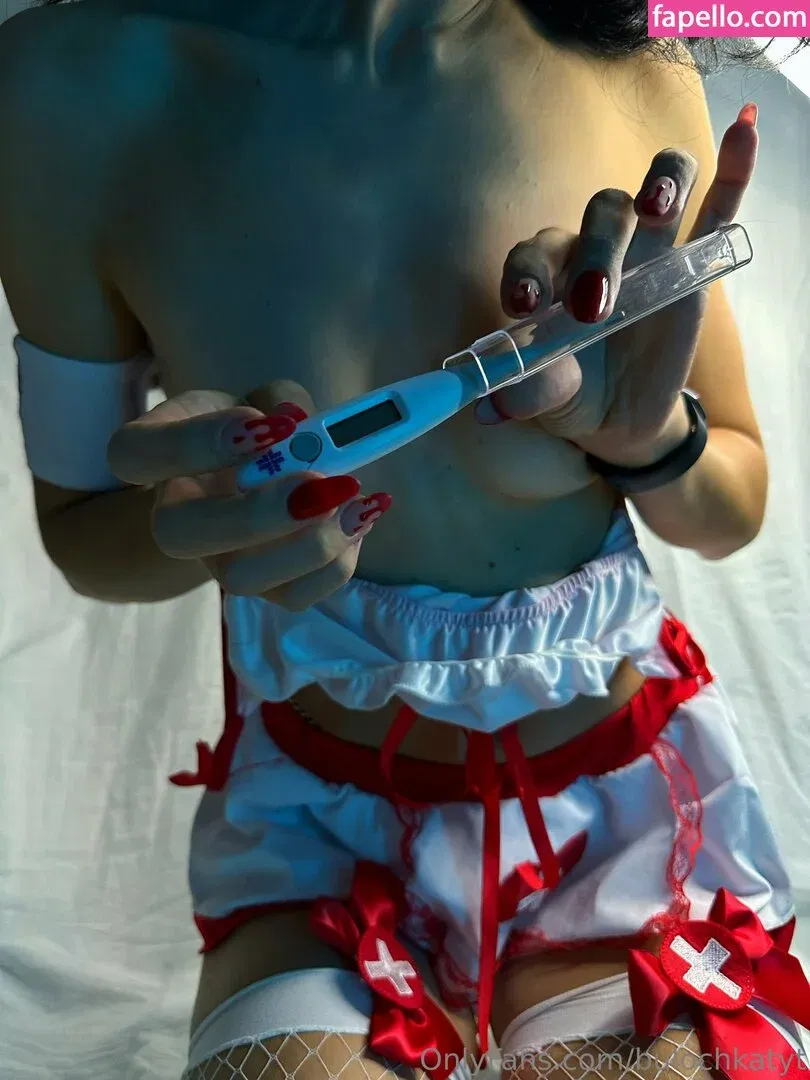 bulochkatyt Onlyfans Photo Gallery 