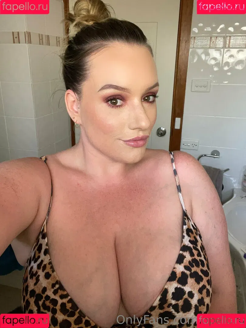 of.dixie Onlyfans Photo Gallery 