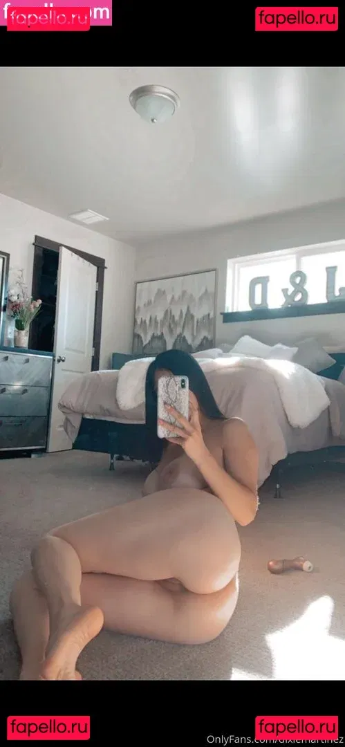 of.dixie Onlyfans Photo Gallery 