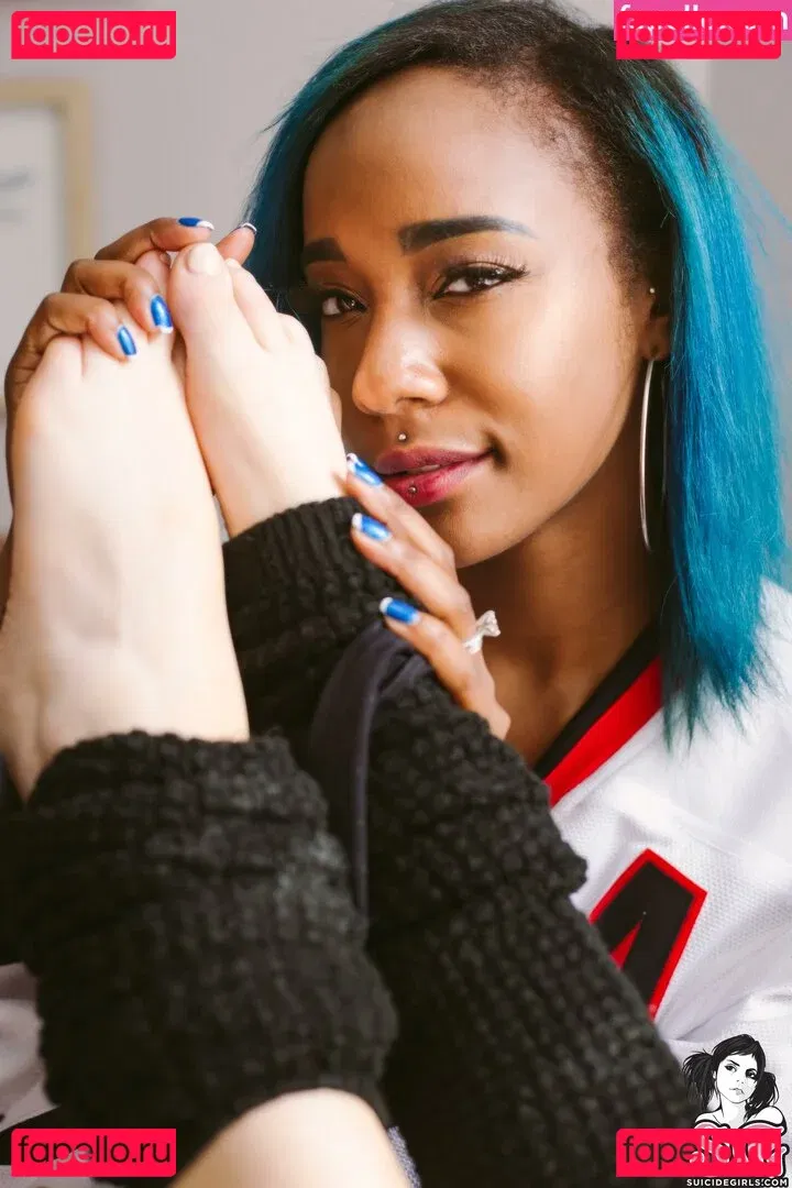 Midnight Onlyfans Photo Gallery 