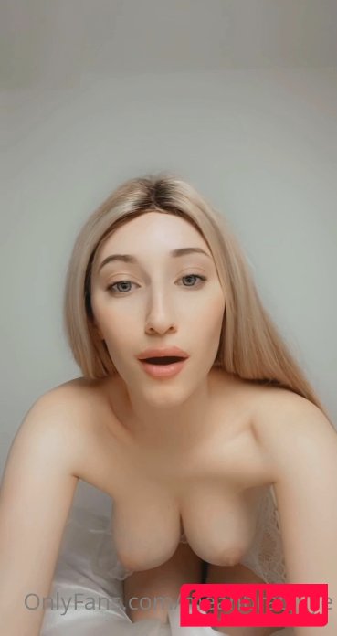 Stella Skye Nude Onlyfans Photo 3