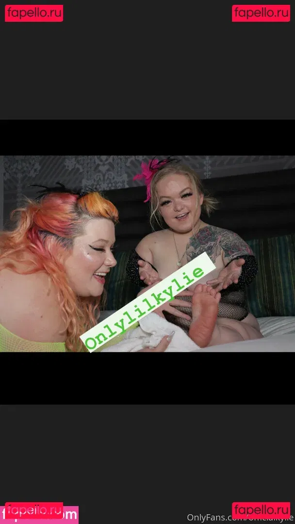 officialkylie Onlyfans Photo Gallery 