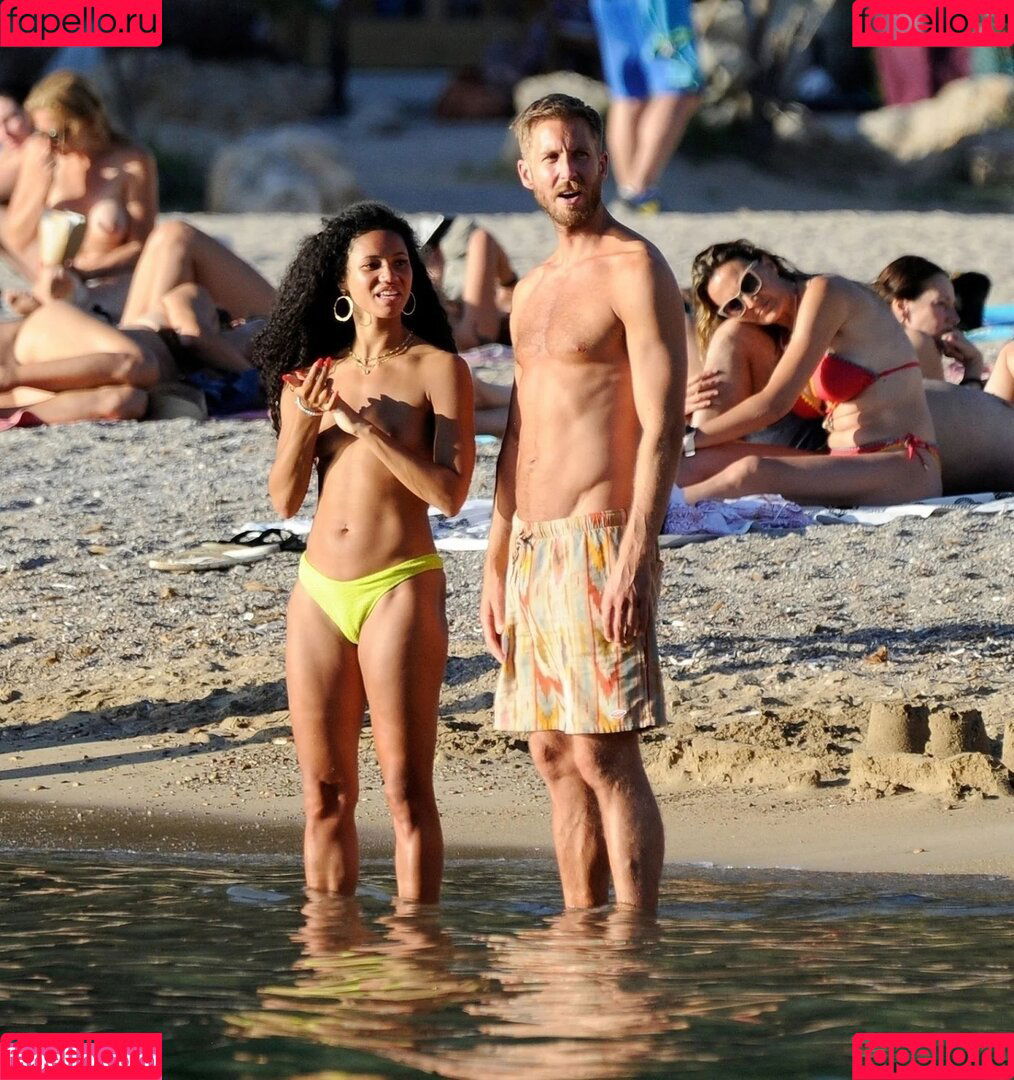 Vick Hope Onlyfans Photo Gallery 