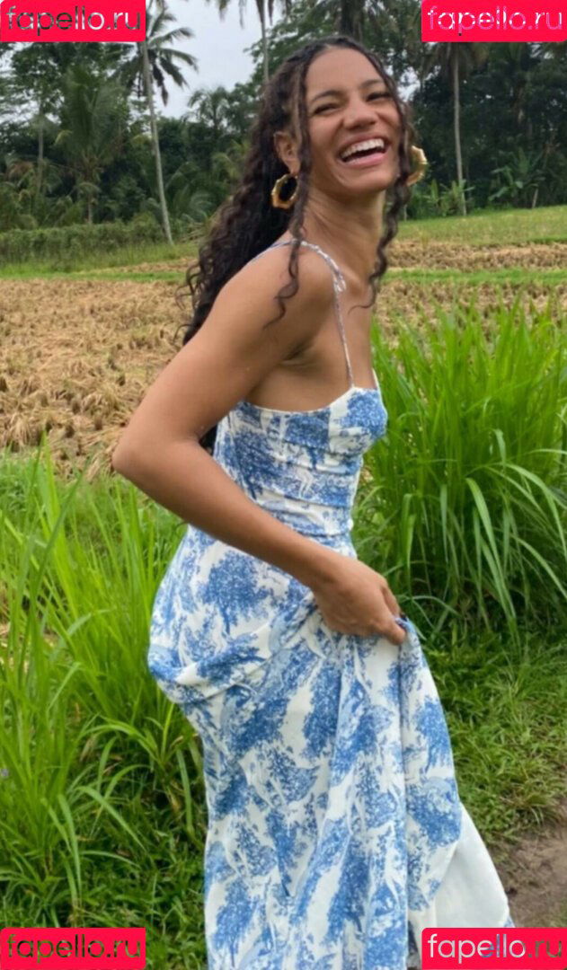 Vick Hope Onlyfans Photo Gallery 