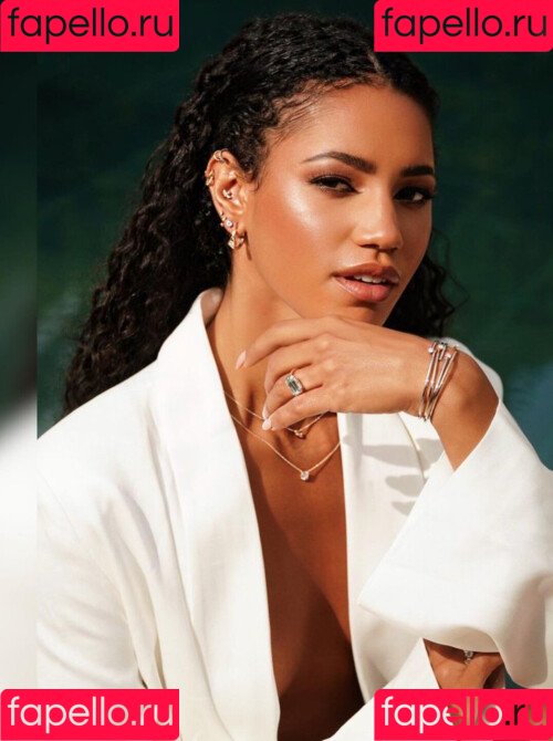 Vick Hope Onlyfans Photo Gallery 