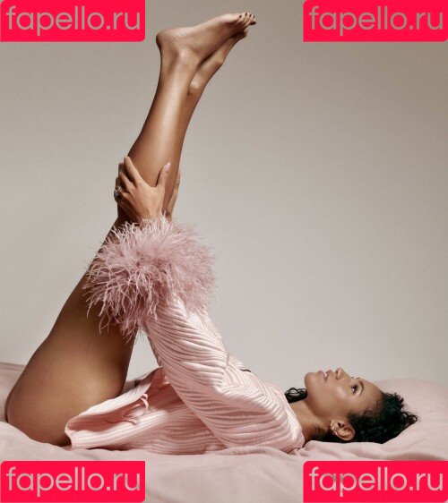 Vick Hope Onlyfans Photo Gallery 