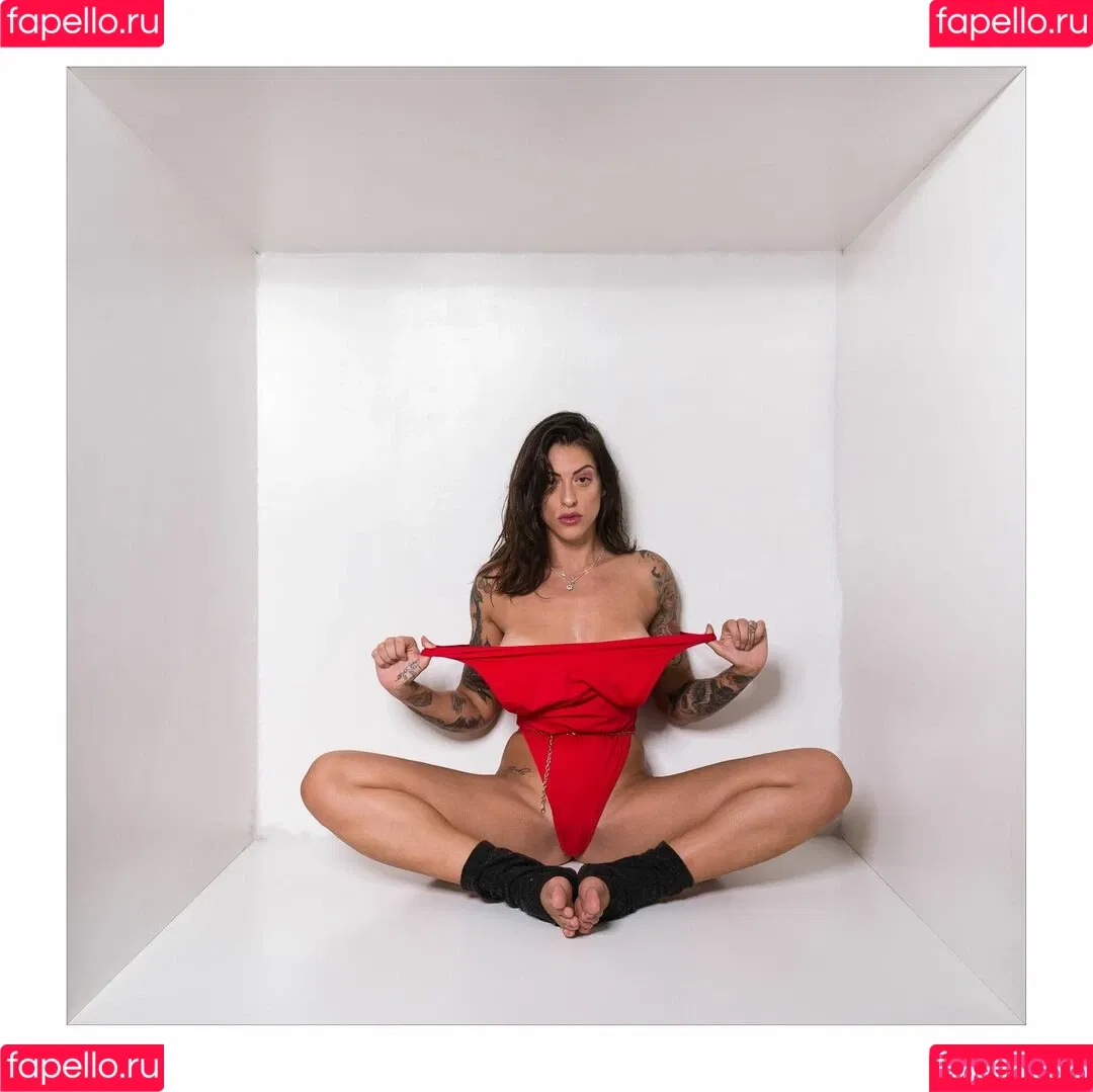 Evelyn Perez Onlyfans Photo Gallery 