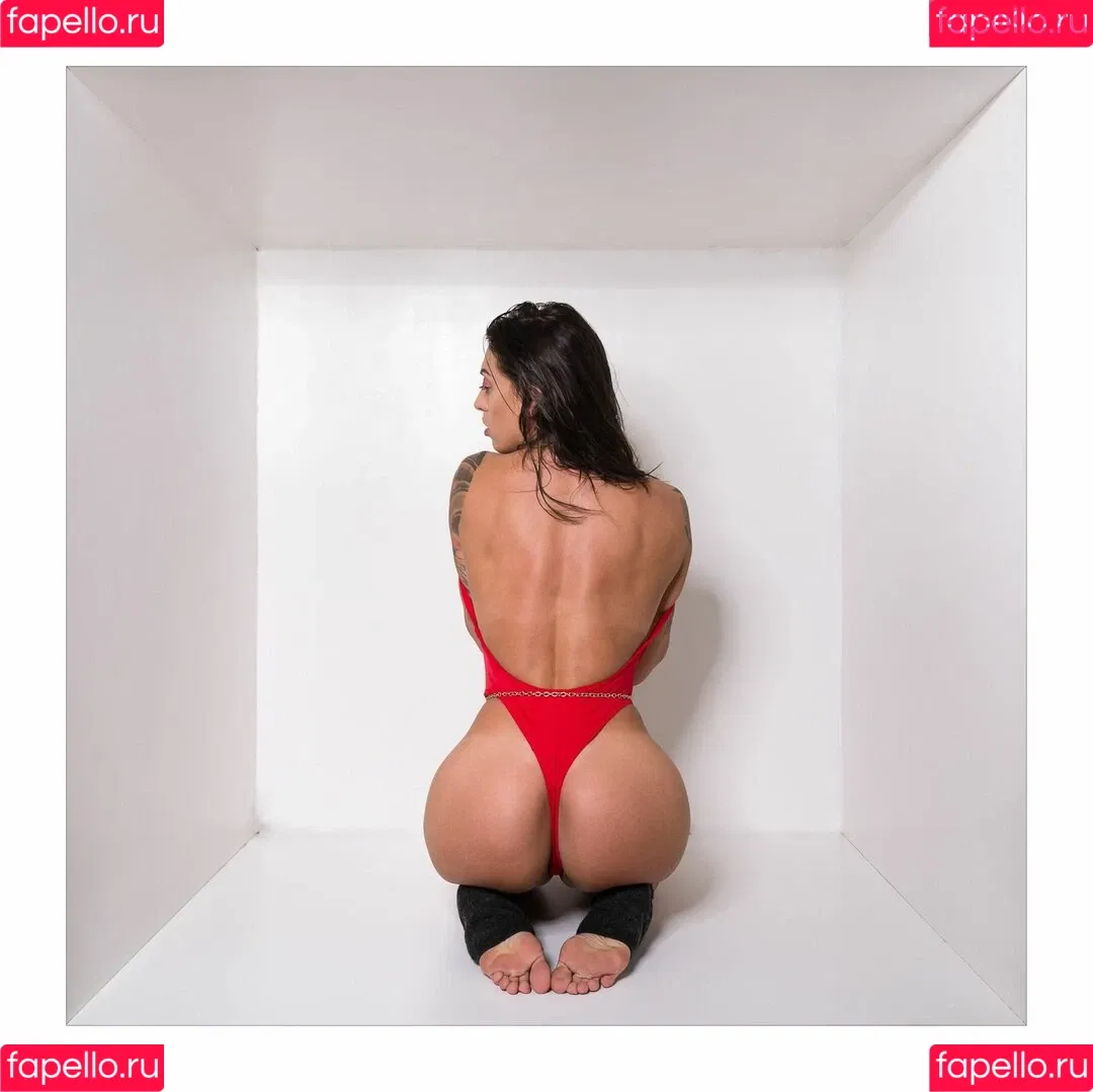 Evelyn Perez Onlyfans Photo Gallery 