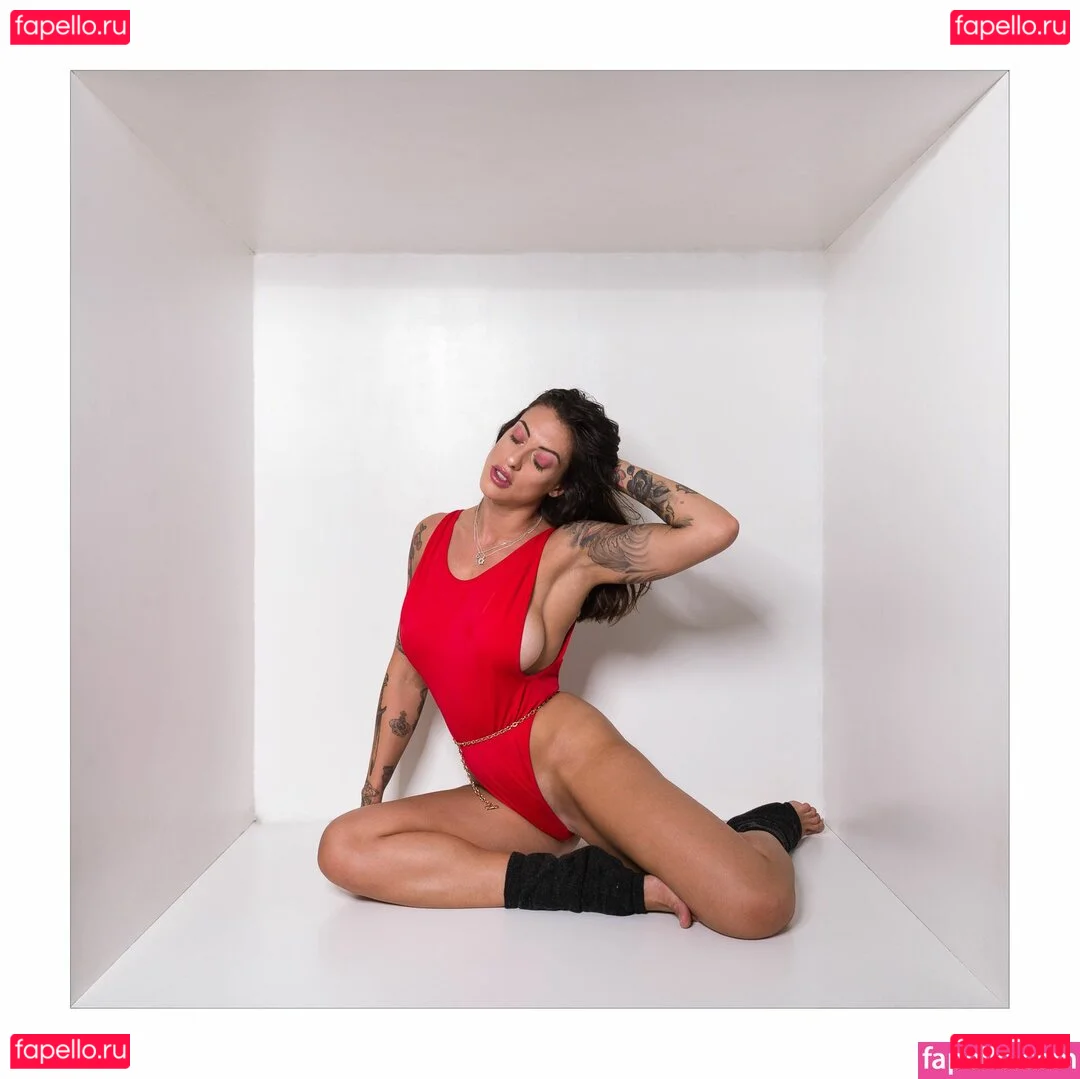 Evelyn Perez Onlyfans Photo Gallery 