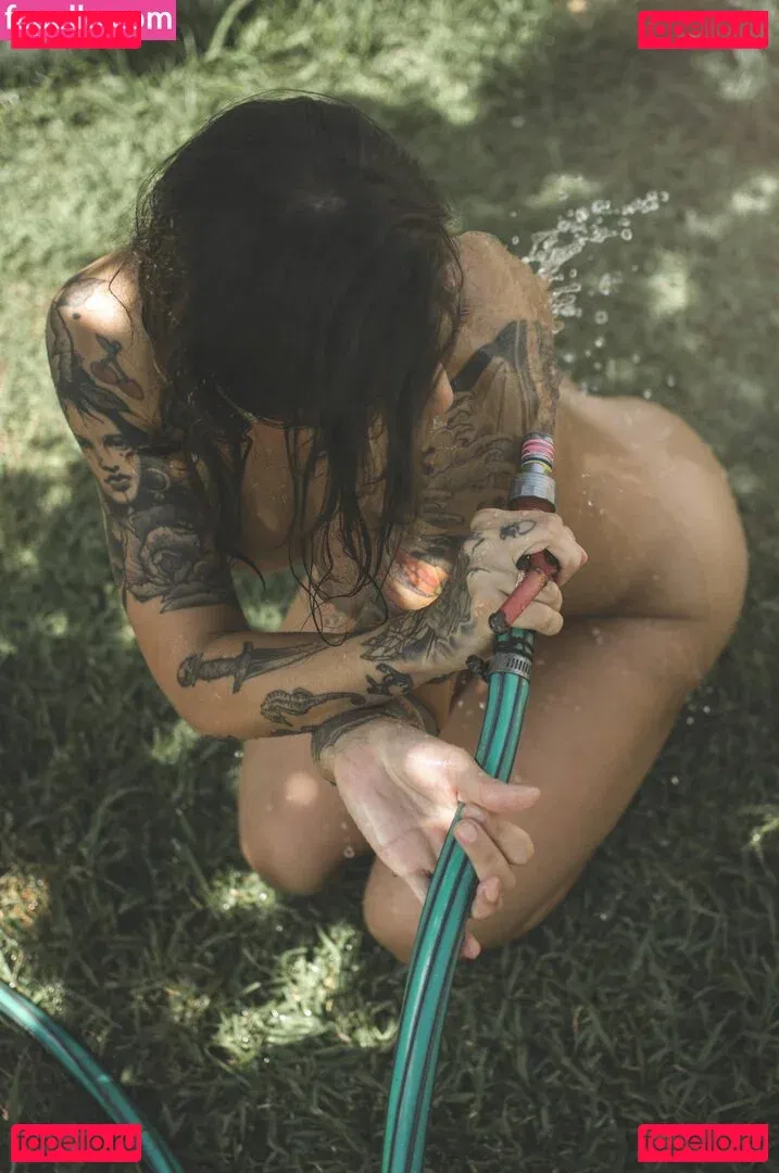 Evelyn Perez Onlyfans Photo Gallery 