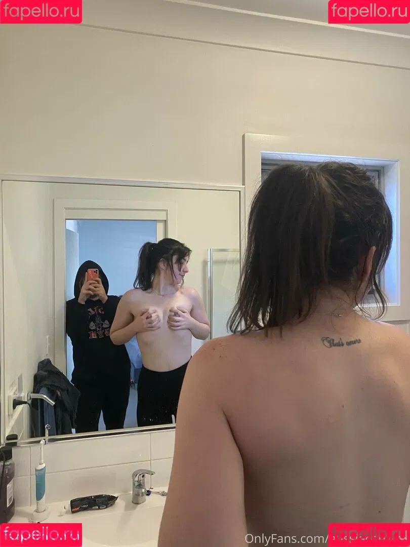 uncutsextapes Onlyfans Photo Gallery 