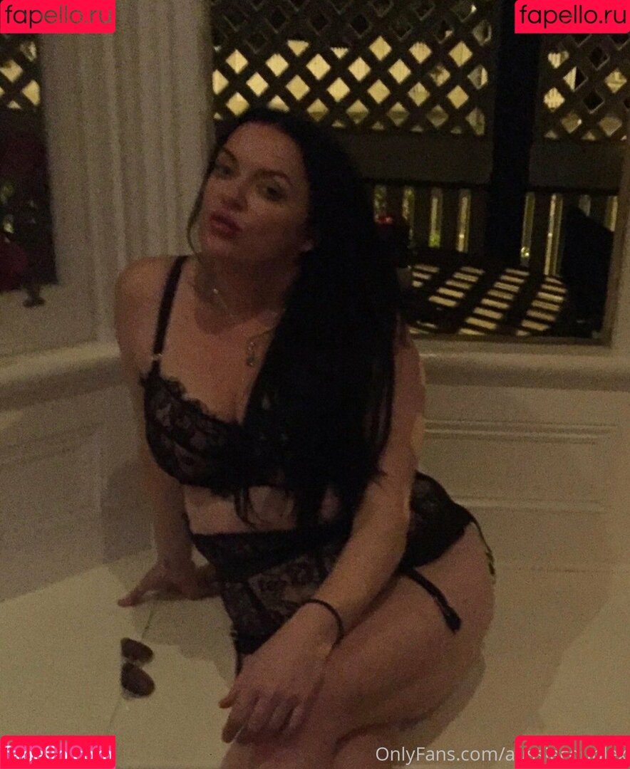 uncutsextapes Onlyfans Photo Gallery 