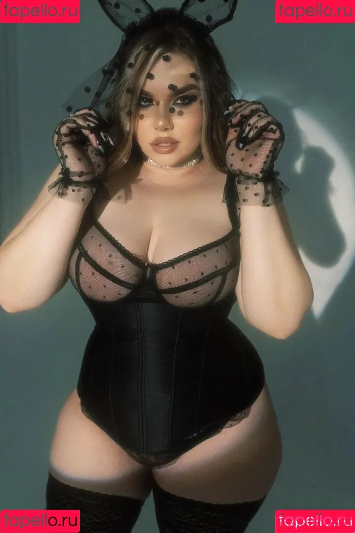 KoftaCurvy Onlyfans Photo Gallery 