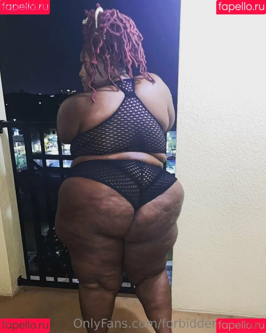 forbiddenfruyt23 Onlyfans Photo Gallery 