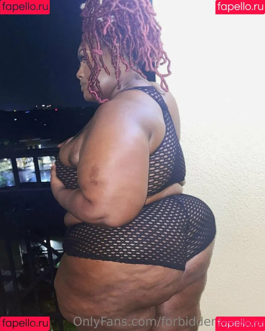forbiddenfruyt23 Onlyfans Photo Gallery 