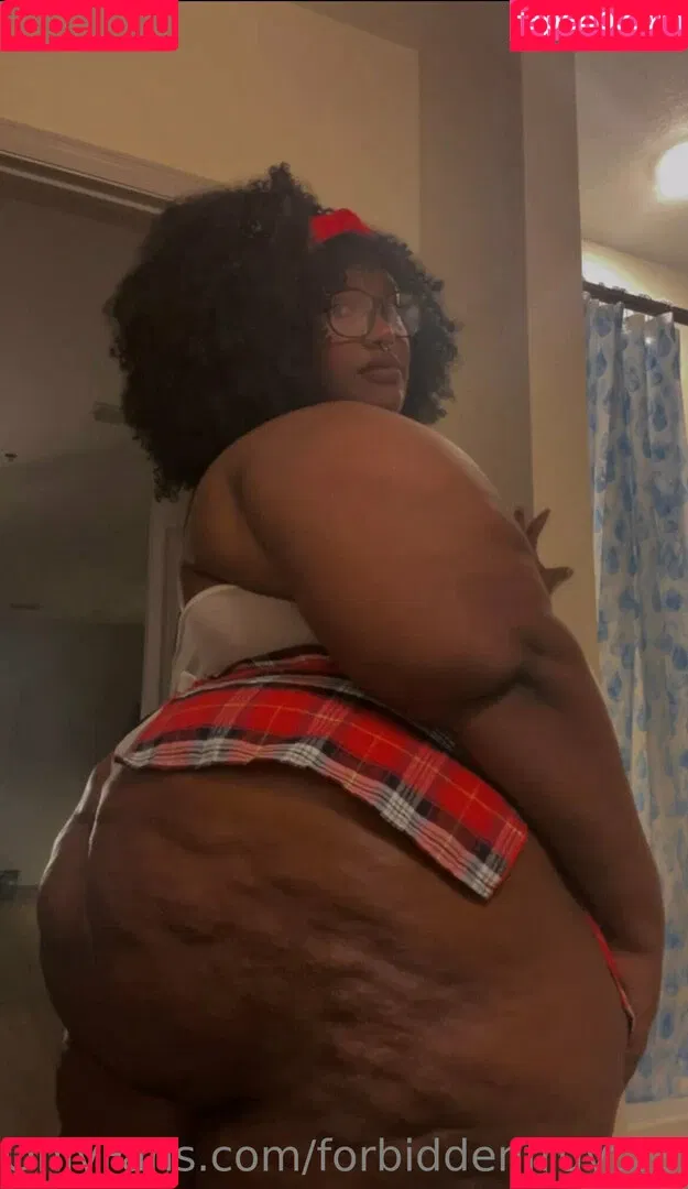forbiddenfruyt23 Onlyfans Photo Gallery 
