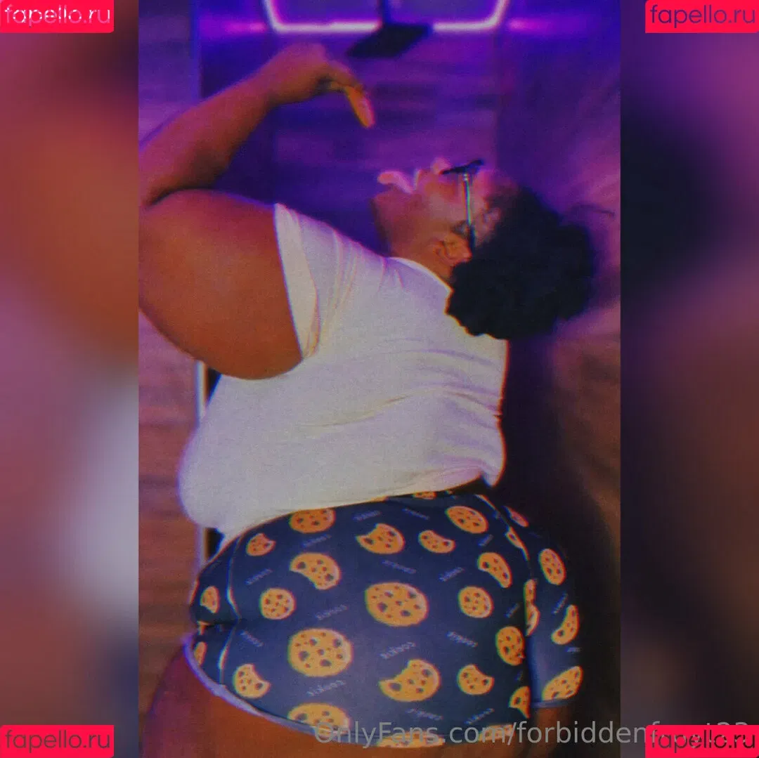 forbiddenfruyt23 Onlyfans Photo Gallery 