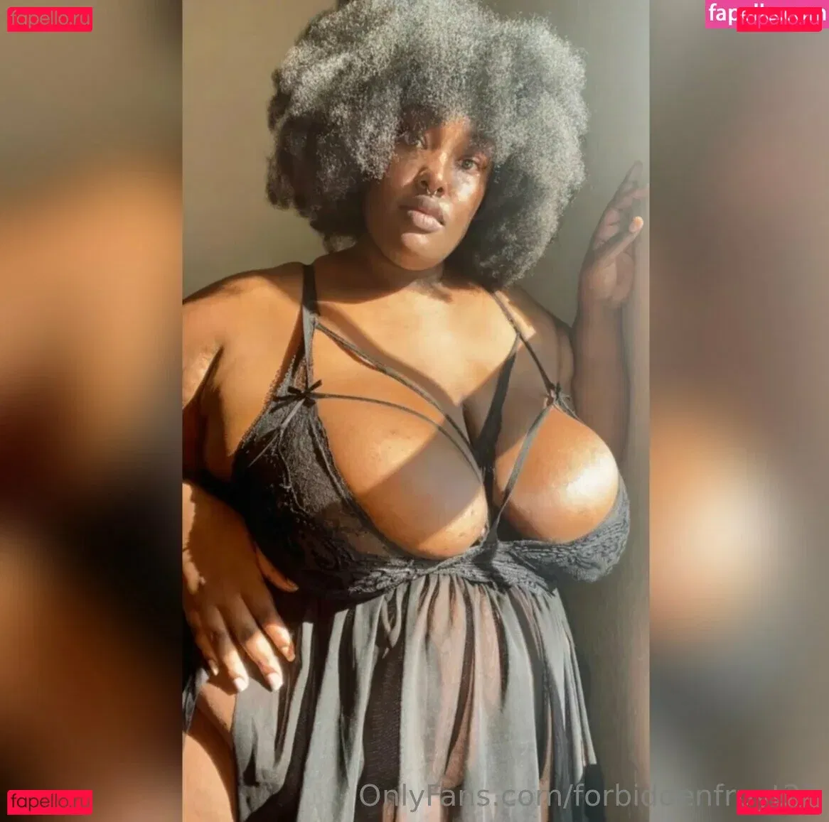 forbiddenfruyt23 Onlyfans Photo Gallery 