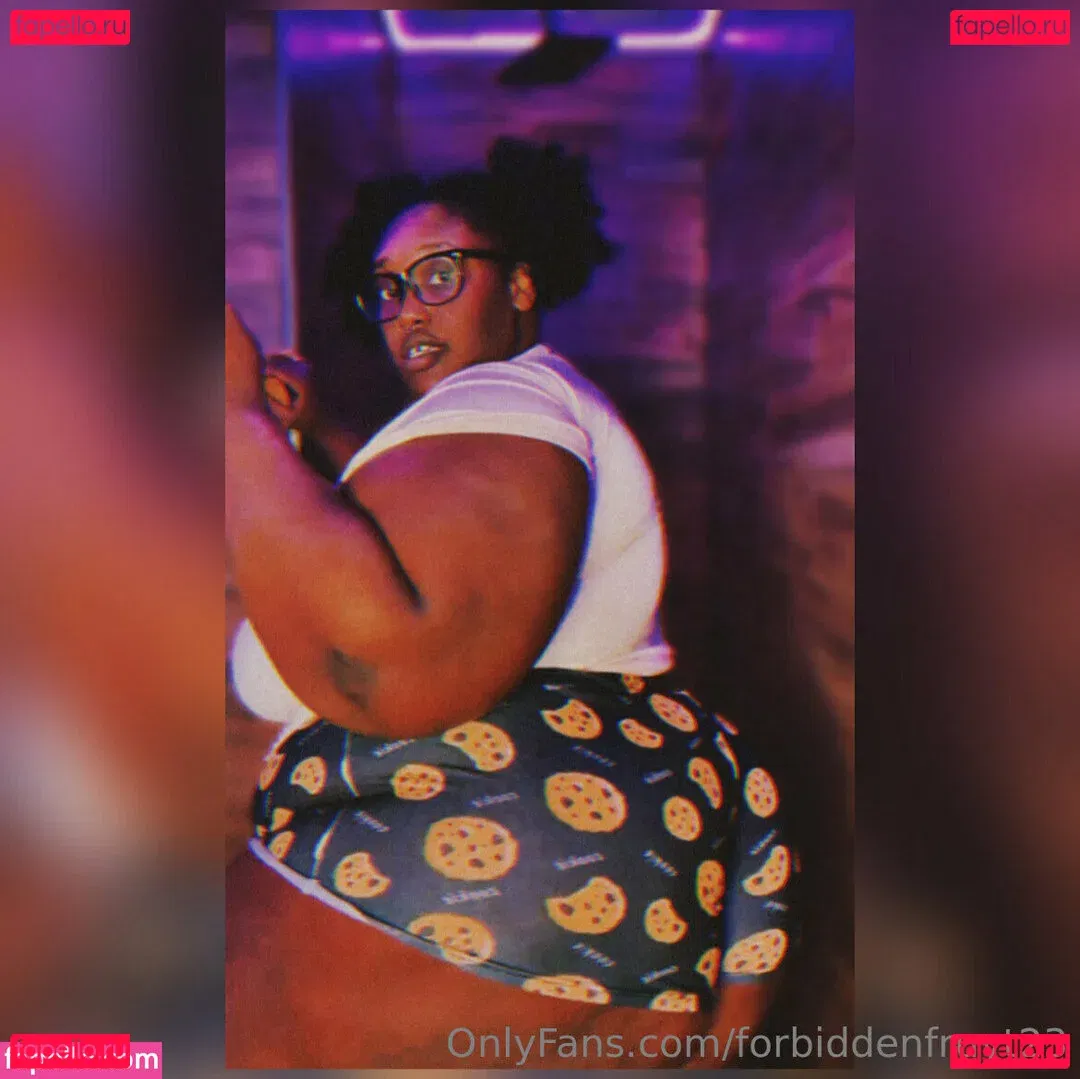 forbiddenfruyt23 Onlyfans Photo Gallery 