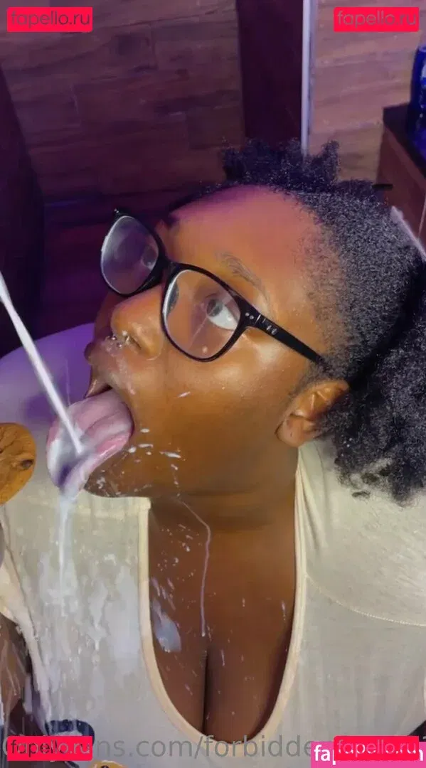 forbiddenfruyt23 Onlyfans Photo Gallery 