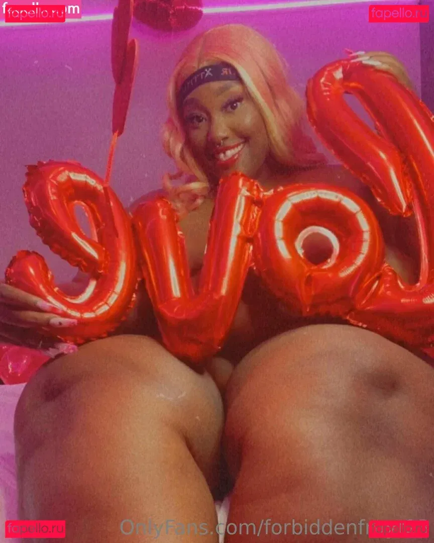 forbiddenfruyt23 Onlyfans Photo Gallery 