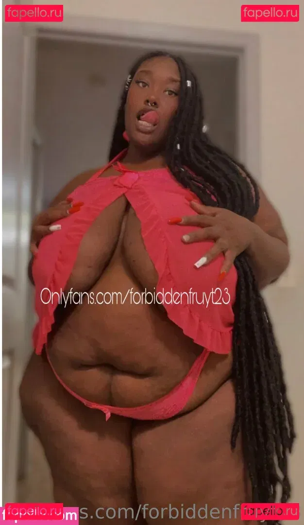 forbiddenfruyt23 Onlyfans Photo Gallery 