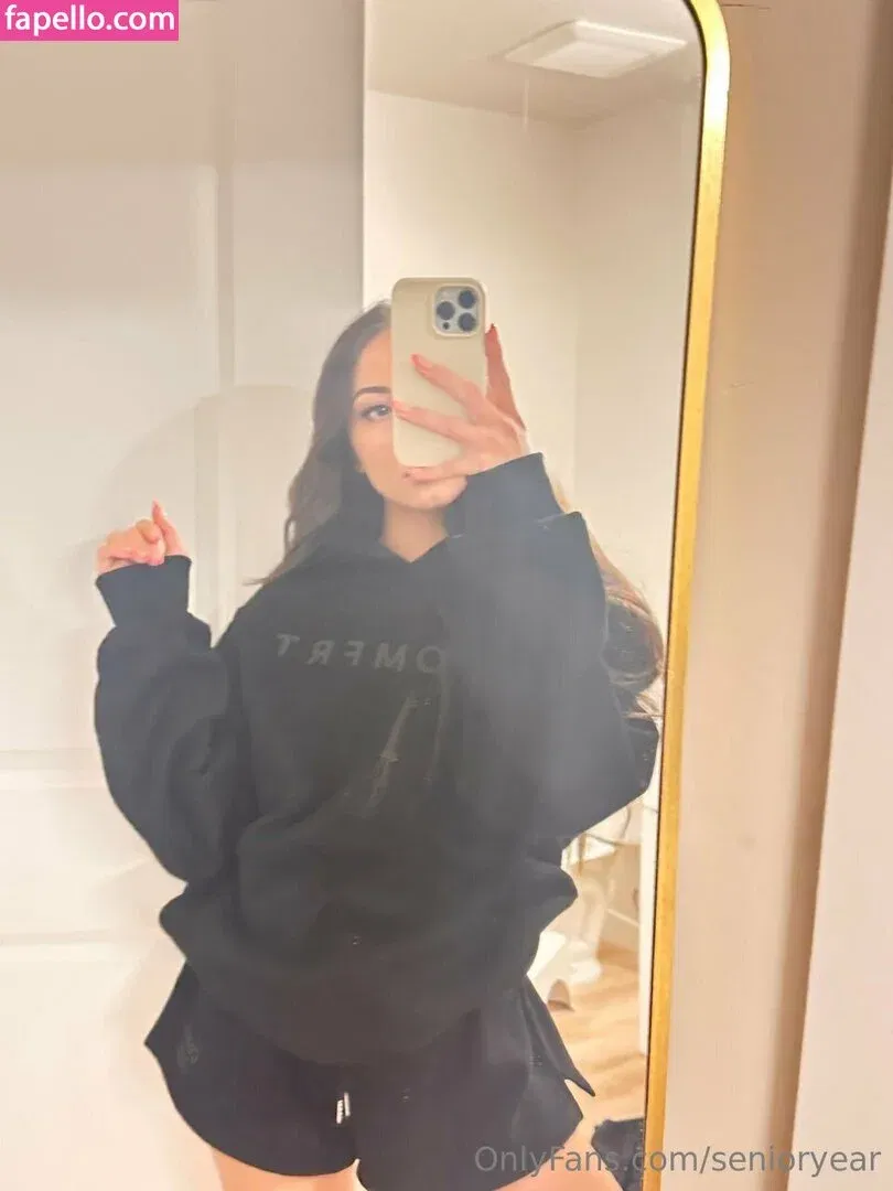 senioryear Onlyfans Photo Gallery 