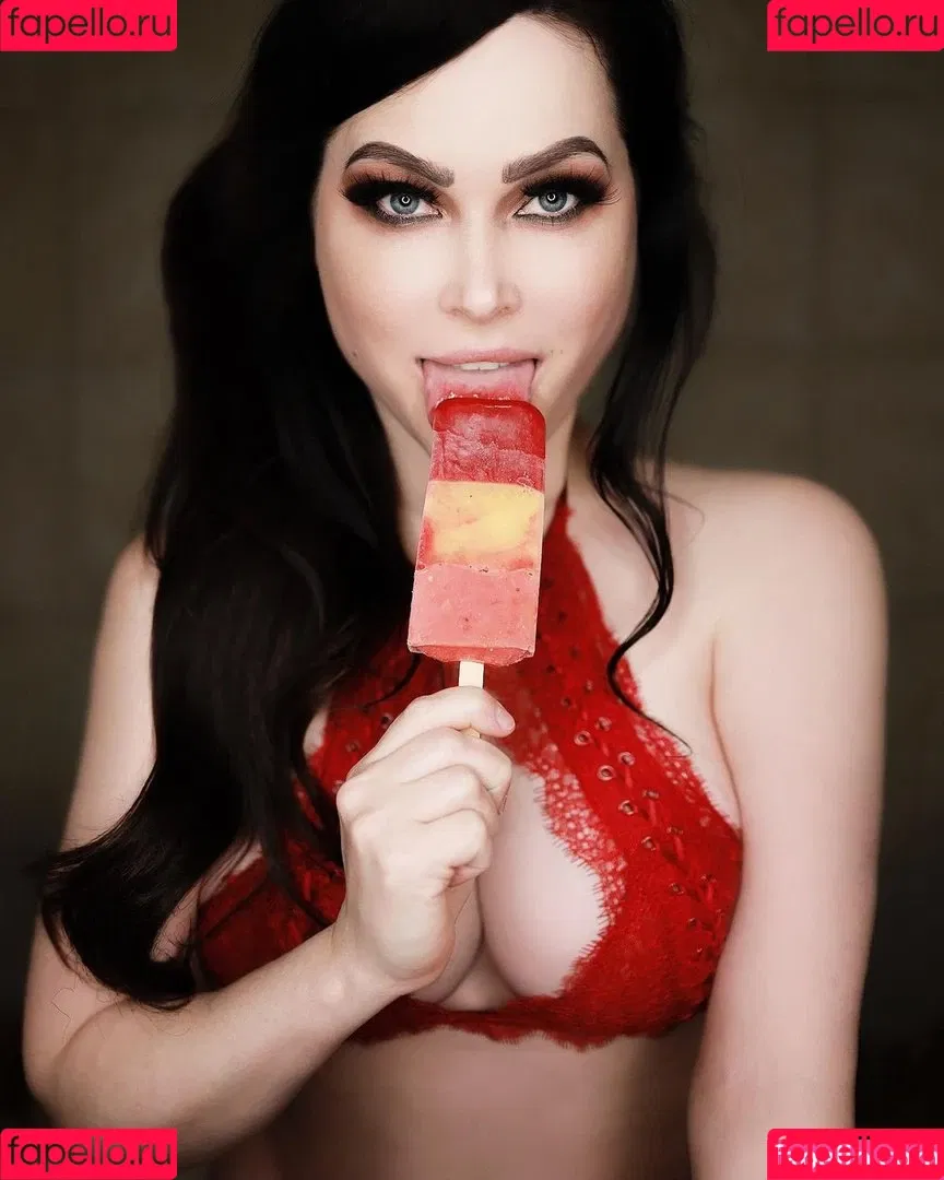 Niece Waidhofer Onlyfans Photo Gallery 