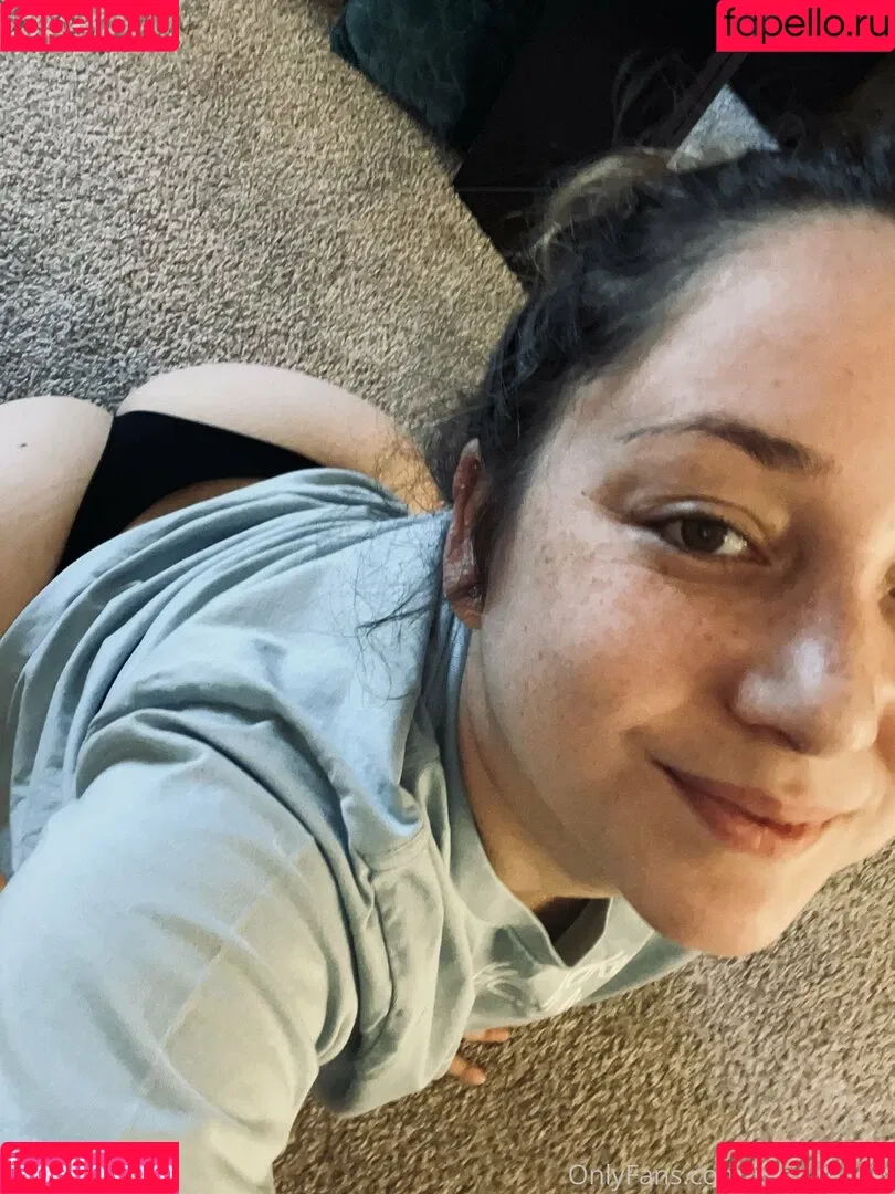 remymeow Onlyfans Photo Gallery 