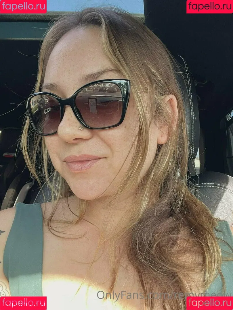 remymeow Onlyfans Photo Gallery 